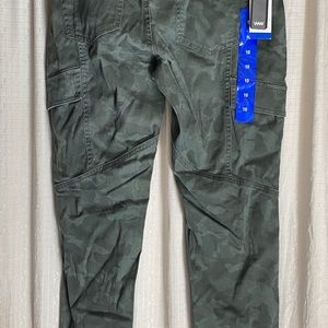 Supplies by Unionbay